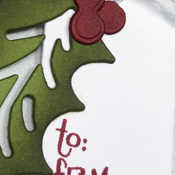 holly leaf gift tag up close